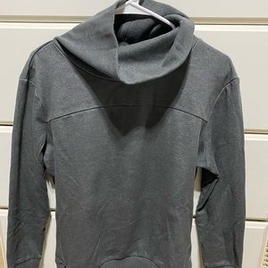 Women’s Turtleneck Crew